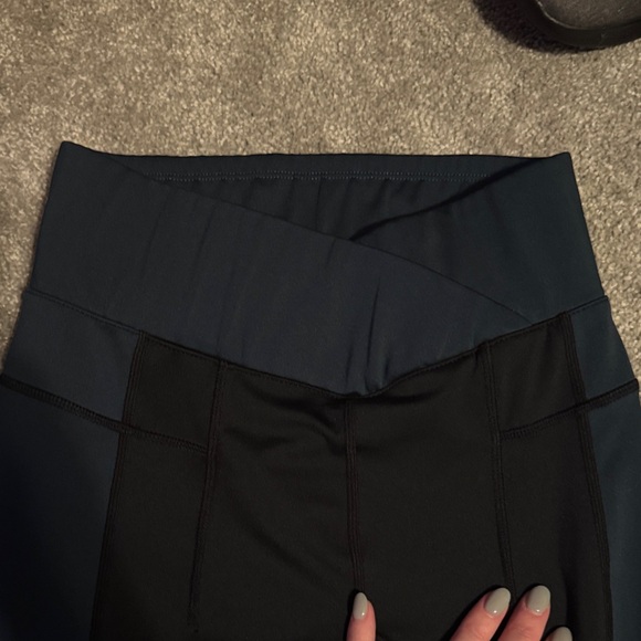 Sold - Picture 3 of 4